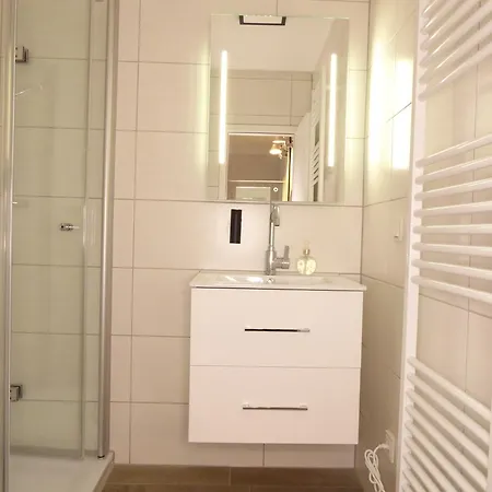 Sunshine Pool Sauna Terrasse Wifi Διαμέρισμα