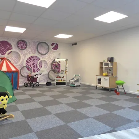 Sunshine Pool Sauna Terrasse Wifi Winterberg