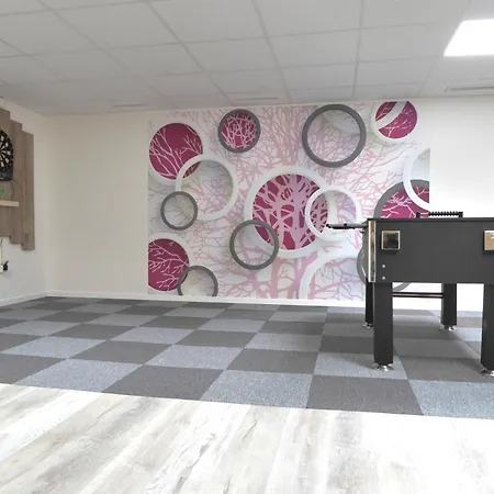 Sunshine Pool Sauna Terrasse Wifi Διαμέρισμα *