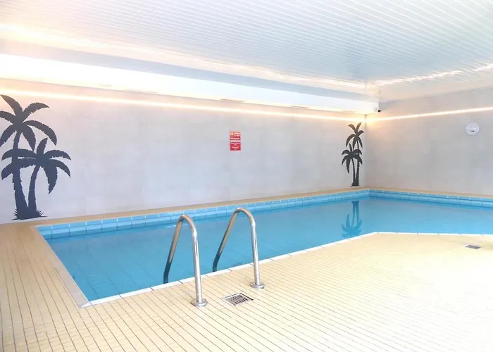 Sunshine Pool Sauna Terrasse Wifi Apartamento *