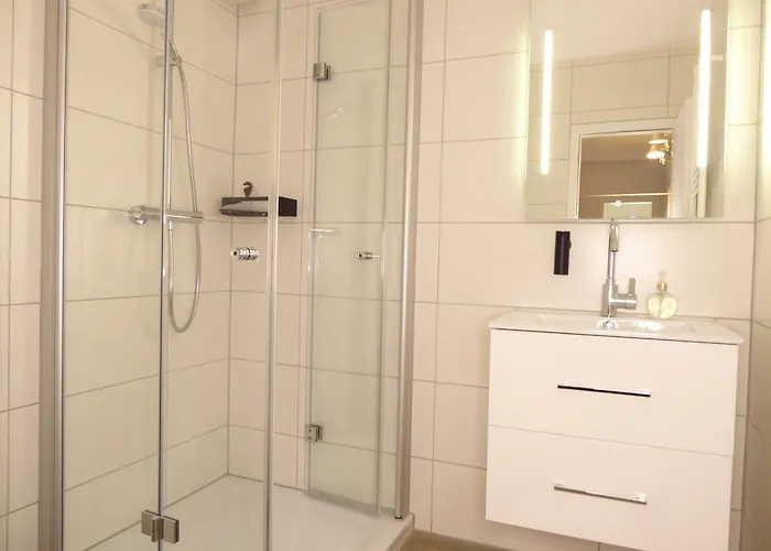 Sunshine Pool Sauna Terrasse Wifi *