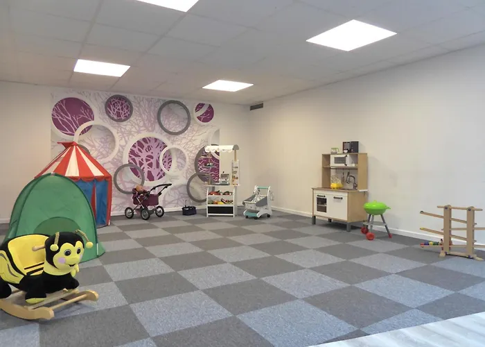 Sunshine Pool Sauna Terrasse Wifi Winterberg